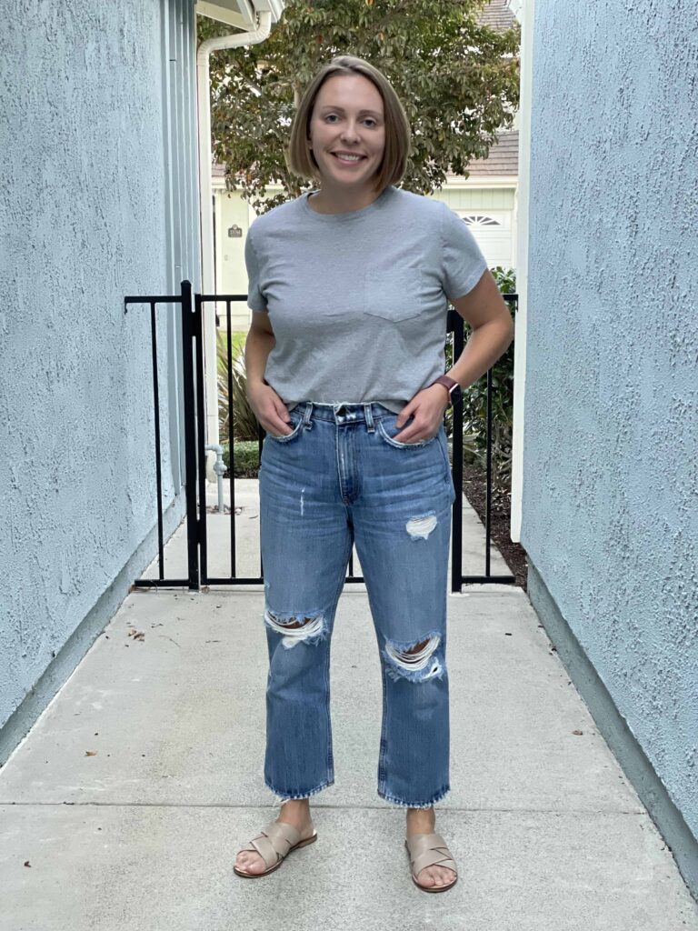 Apple body shape wearing high-waisted jeans