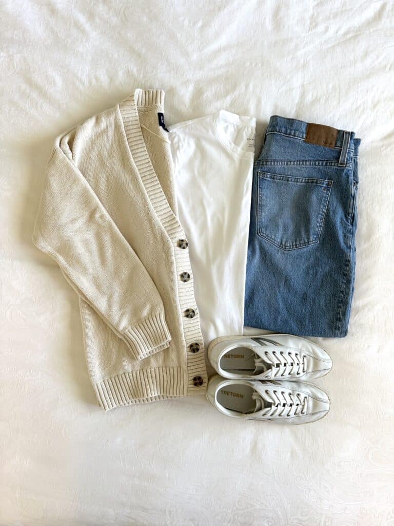 Casual cream and ivory winter outfit
